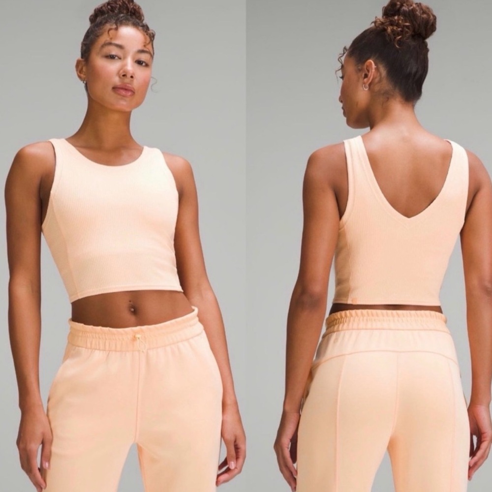 Lululemon Ribbed Cropped Tank Top Peach Bellini Built-In Bra Size 4